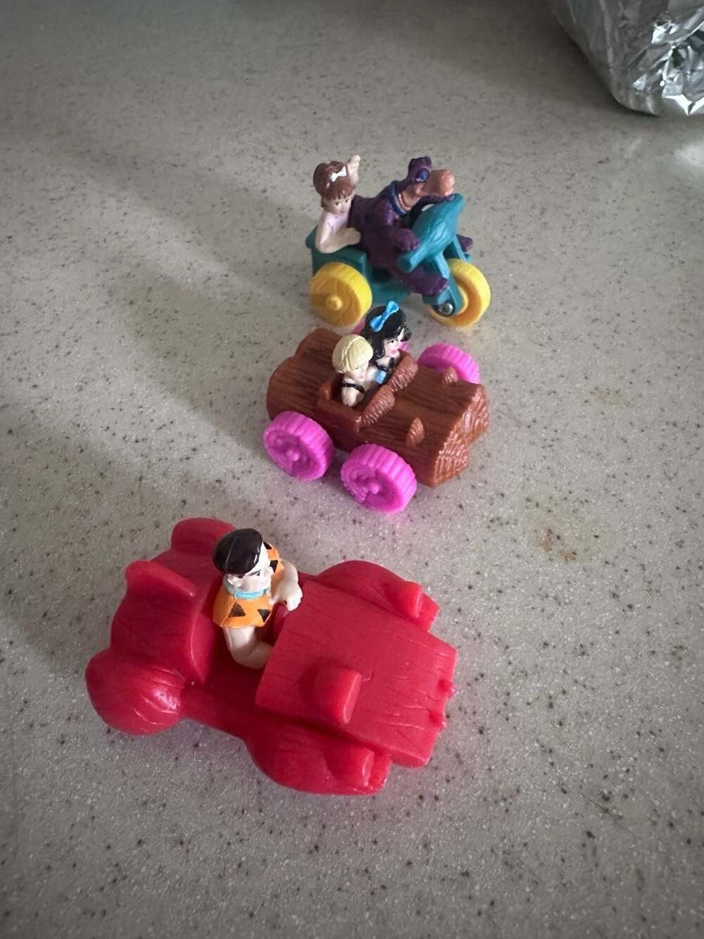 Universal City Studios The Flintstones Movie 1994 Pull-Back Toy Car Figures Set